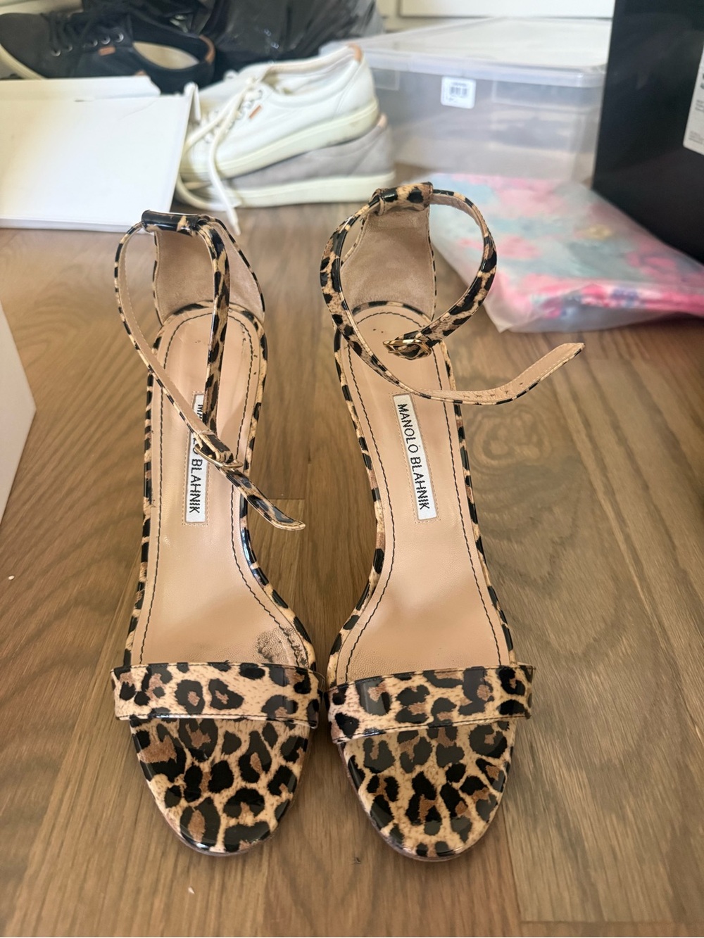 Manolo Blahnik Leopard Print Ankle-Tie Sandals - Tan/Black